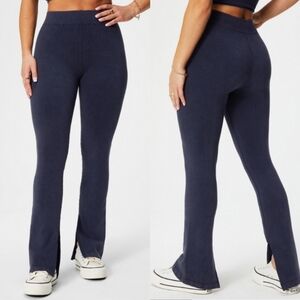 Nwot! Fabletics Cloud Seamless High-Waisted Split Flare Leggings Pants